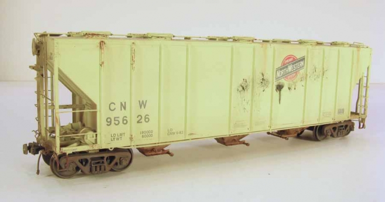 Model CNW Covered Hopper 95626
A Tangent HO model painted and weathered by Jeff Eggert.
