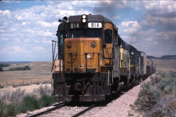 GP30  814  Glenrock, WY
GP30 #814 has seen better days as it leads westbound train CHCAA ( Chadron, Ne. to Casper, Wy.) near Glenrock, Wyoming on 8-24-88. Photo by R J Williams
Keywords: GP30 814 Glenrock