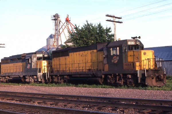 GP35  836  GP30 805  Lisbon, Iowa
GP35 #836 and GP30#805 are in the hole for the night and will be used once again on tomorrow's work train out of Lisbon, Iowa in the summer of 1980. Photo by R J Williams
Keywords: GP35 836 GP30 805 Lisbon