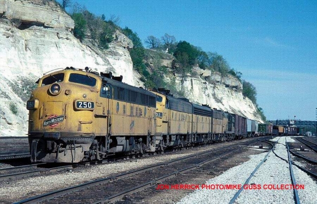 F7  250  St. Paul, MN
F7A #250 leads a typical set of power found on trains 161/164 during the mid 1970's.  Photographed at St. Paul, MN during April, 1976 by Jon Herrick/Mike Guss collection
Keywords: F7 250